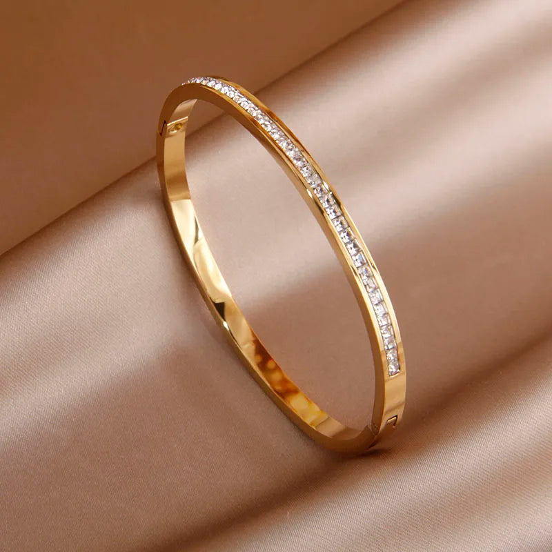 Pulsera con dije de letra de cristal completo de acero inoxidable