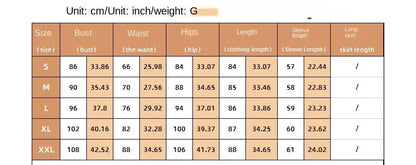 Duboka mini haljina s omotanim rubovima sa šljokicama i volanima