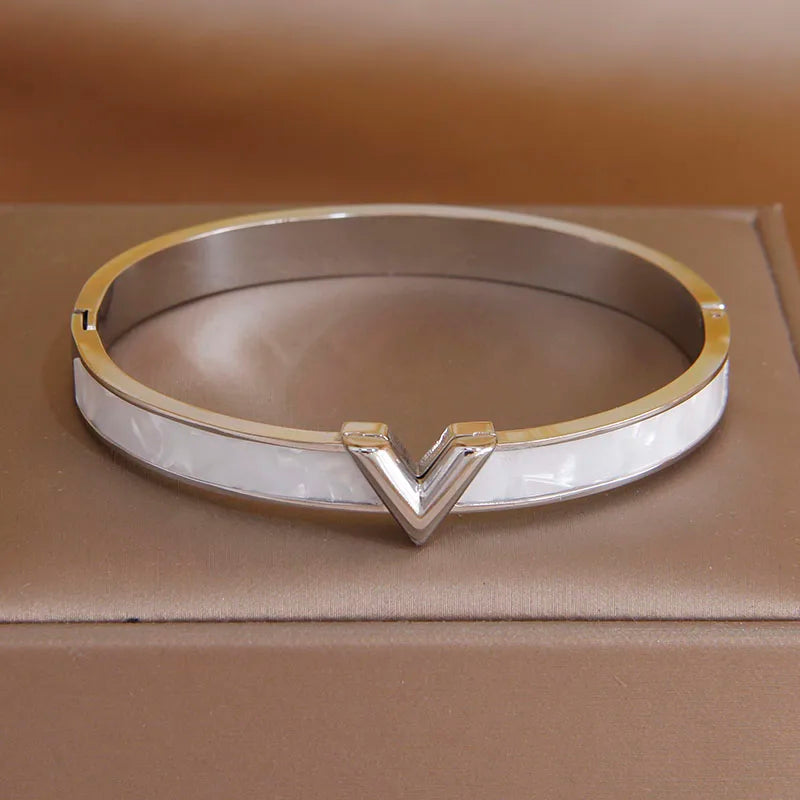 Bracelet à breloques lettre entièrement en cristal en acier inoxydable