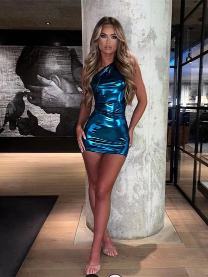 One-Shoulder-figurbetontes Mini-Folienkleid