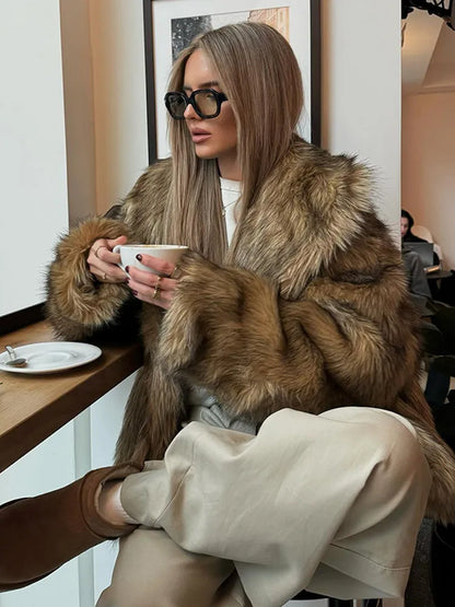 Fluffy rever umjetno krzno