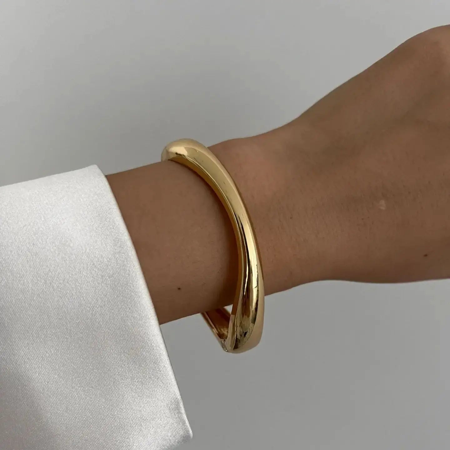 Vintage Hip Hop Metal Cuff Bangles Gold Bracelet