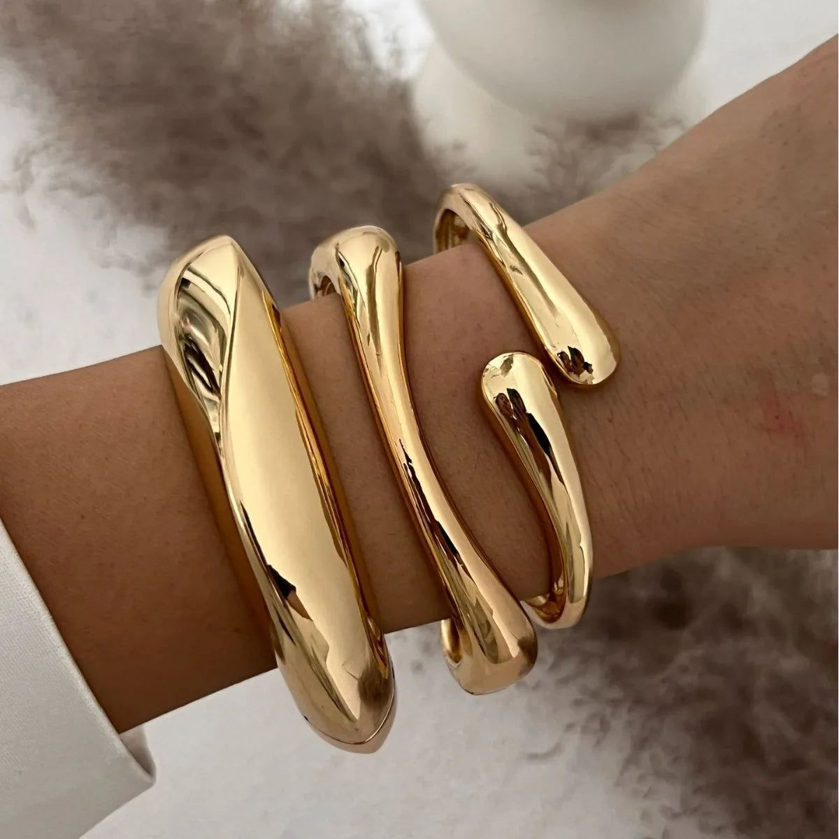 Bracciale rigido in oro con polsini in metallo vintage Hip Hop