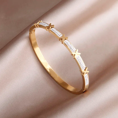 Bracelet à breloques lettre entièrement en cristal en acier inoxydable