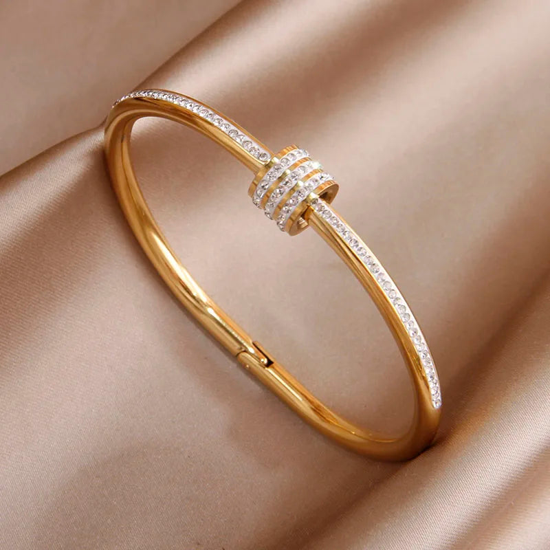 Bracelet à breloques lettre entièrement en cristal en acier inoxydable